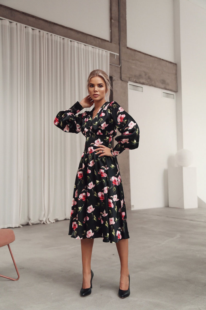 belt bodice midi dress Paneled Bodice Jewel Neck Midi Dress
