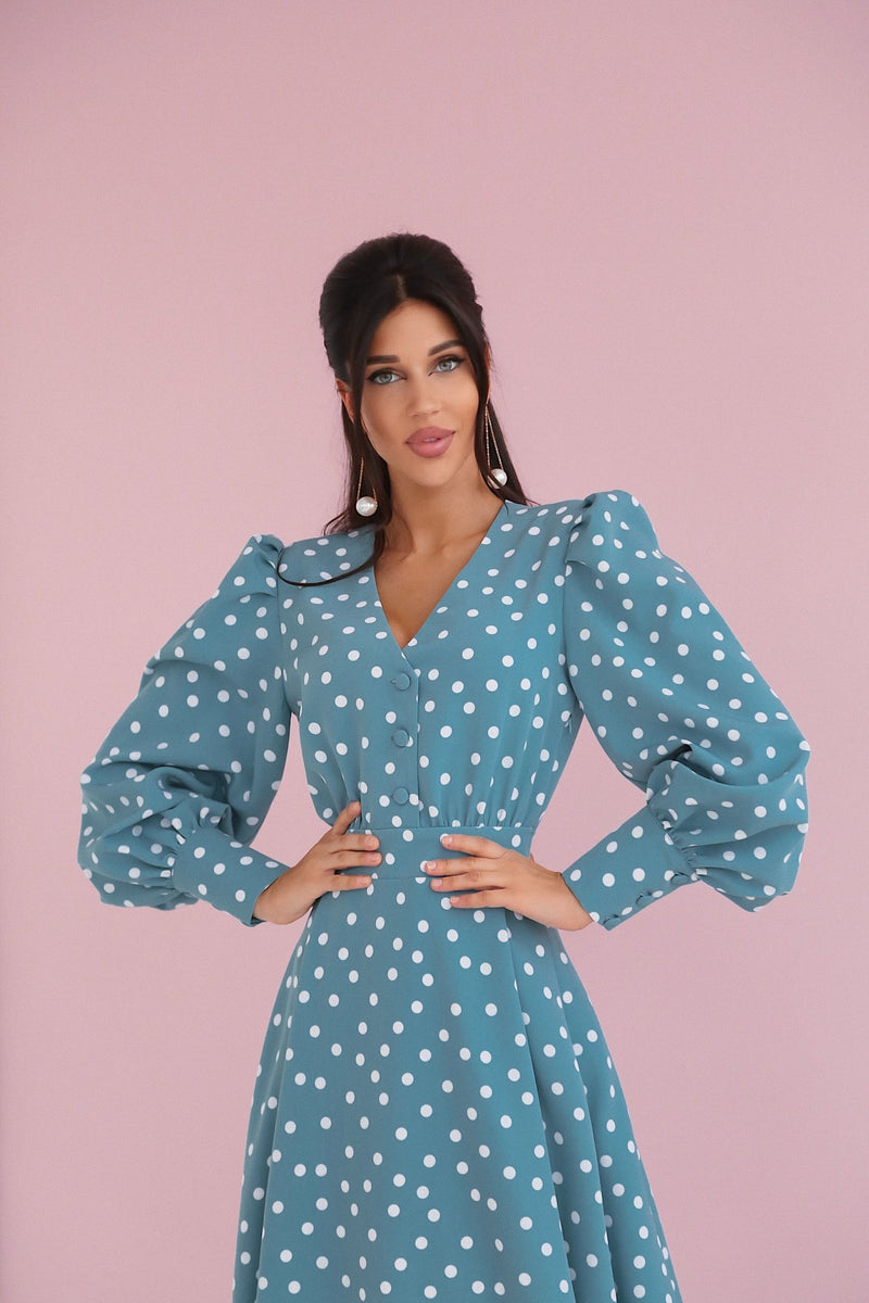 Polka Dot Midi Dress with Puffy Sleeves