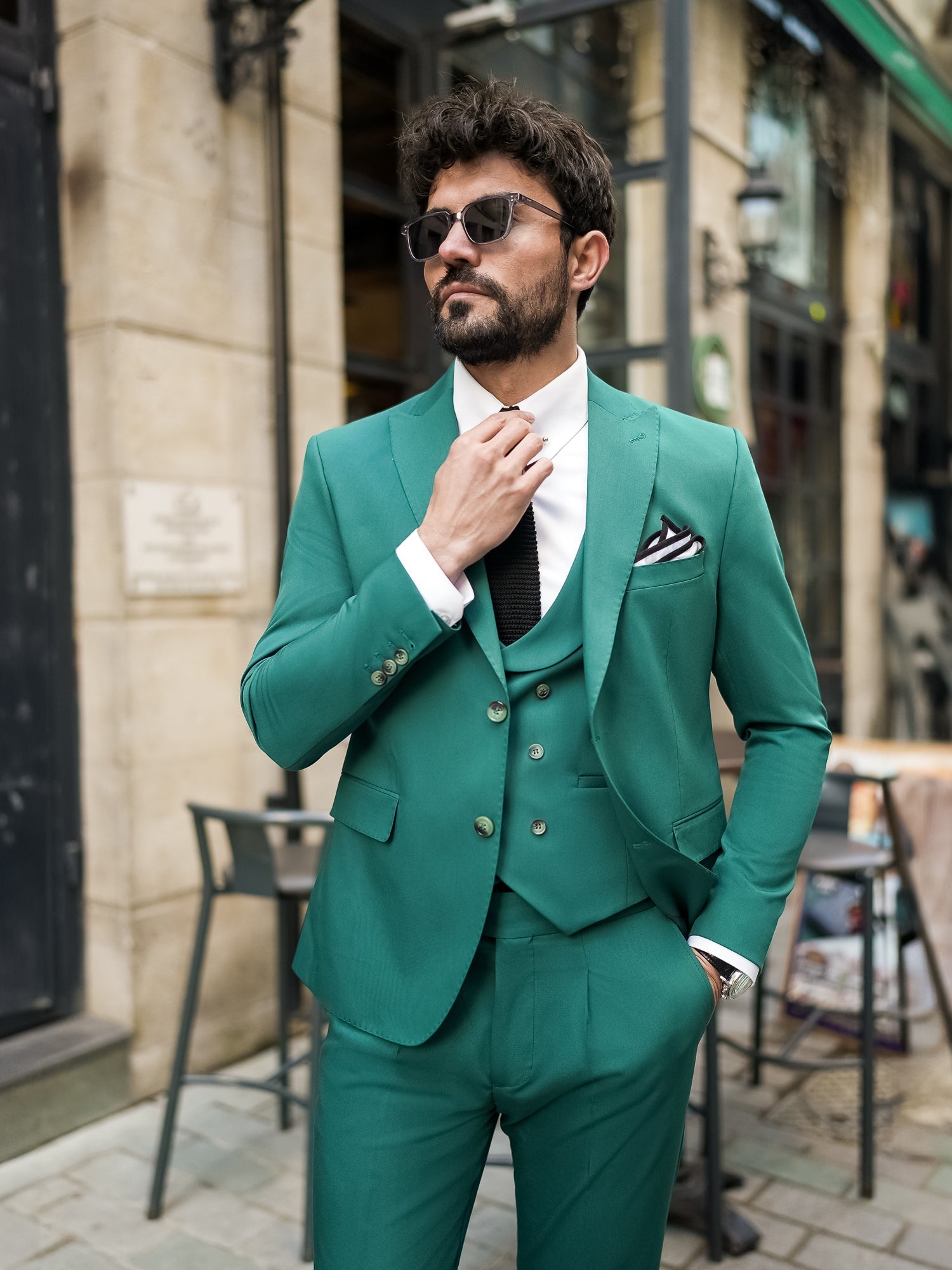 Green Modern-Fit Suit 3-Piece