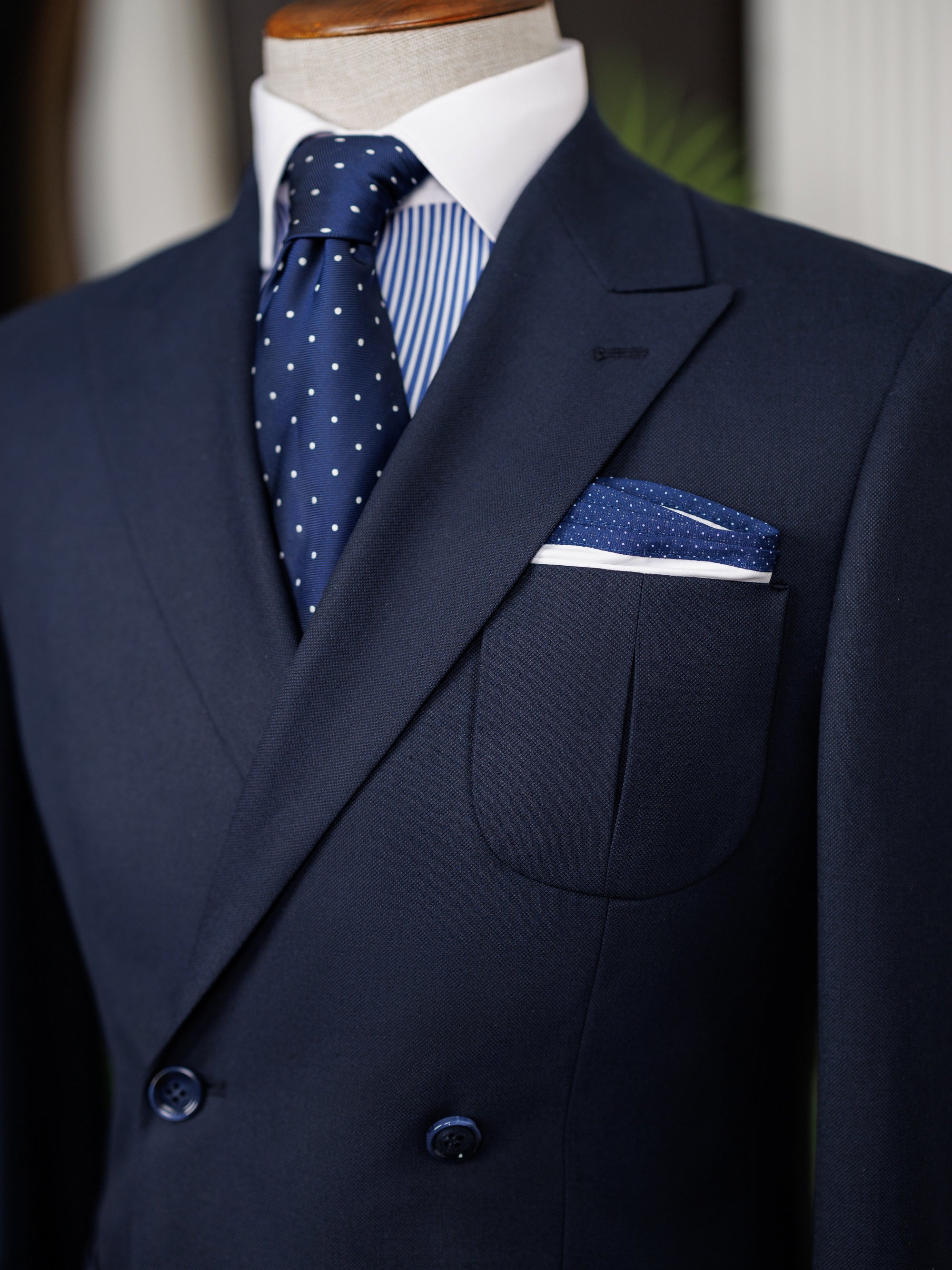 Navy Double Breasted Suit 2-Piece