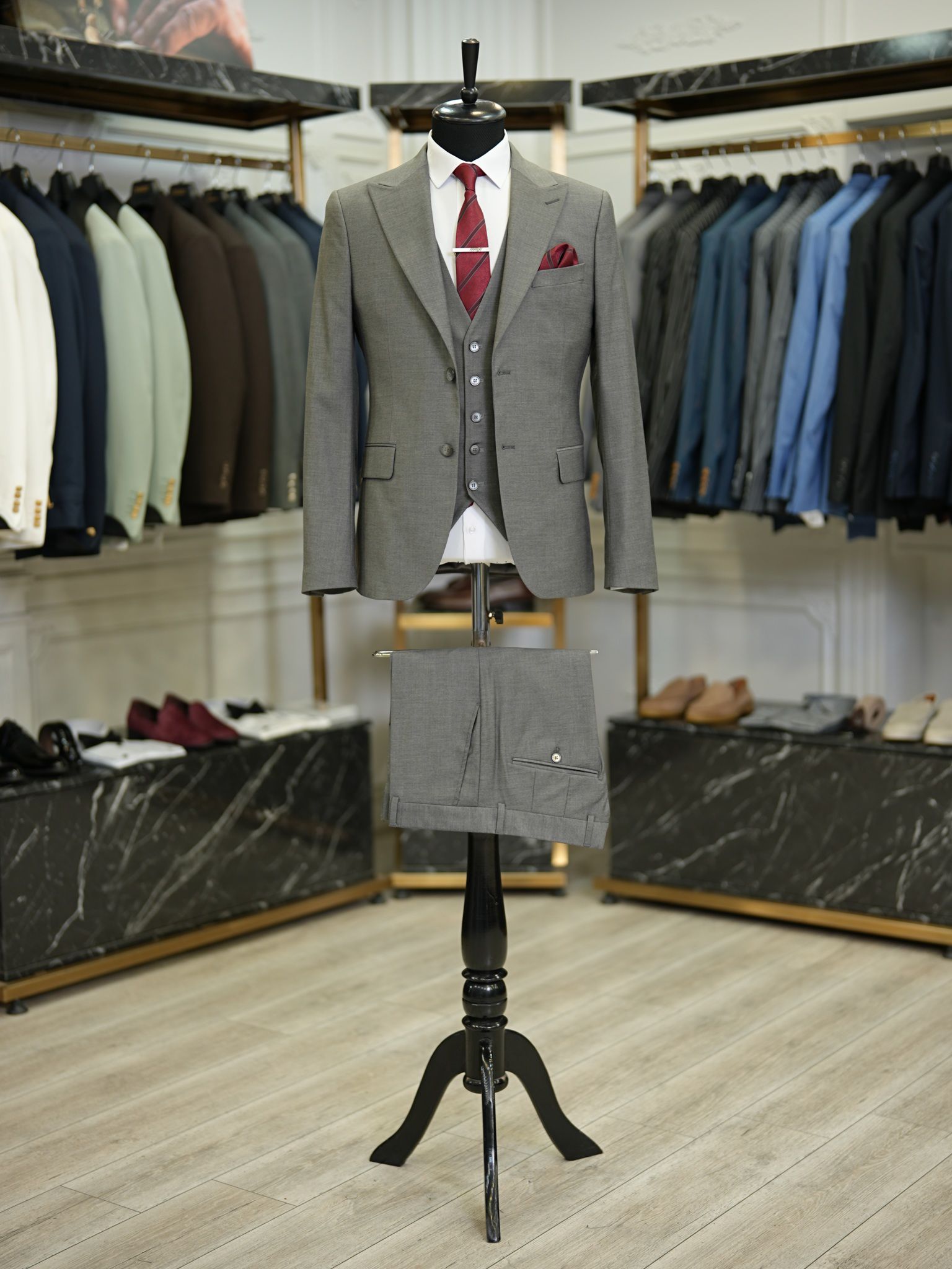 Bojoni Maison Gray Slim Fit Suit