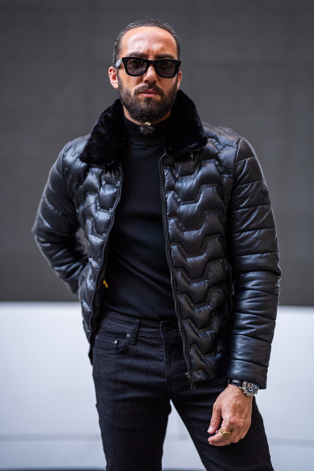 Bojoni Matera Slim Fit Black Self-Printed Fur Detail Coat
