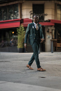 Bojoni Veneta  Green Slim Fit Peak Lapel Suit