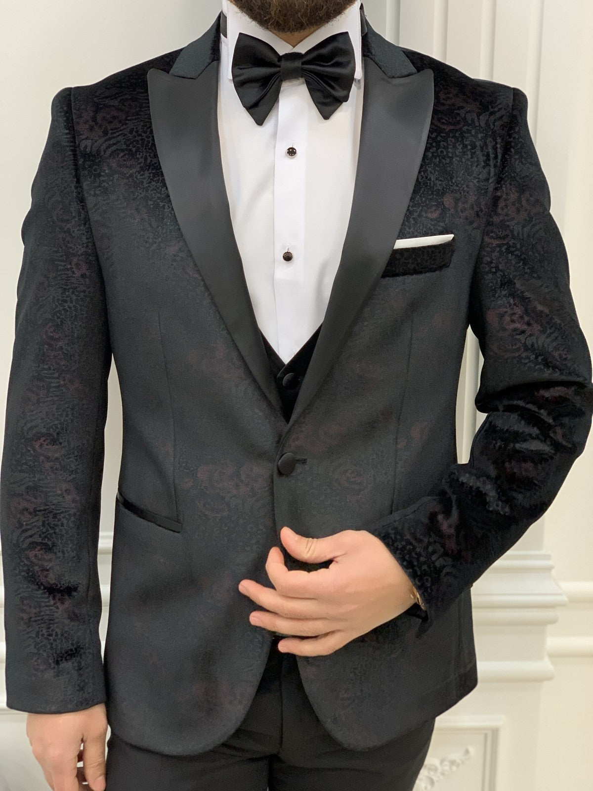 Bojoni Royal Dom  Velvet Black Slim Fit Tuxedo 