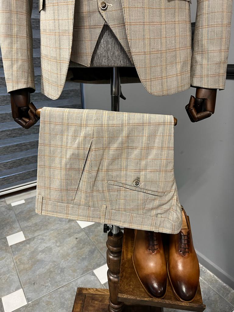 Bojoni Fremont Camel Slim Fit Peak Lapel Plaid Suit 