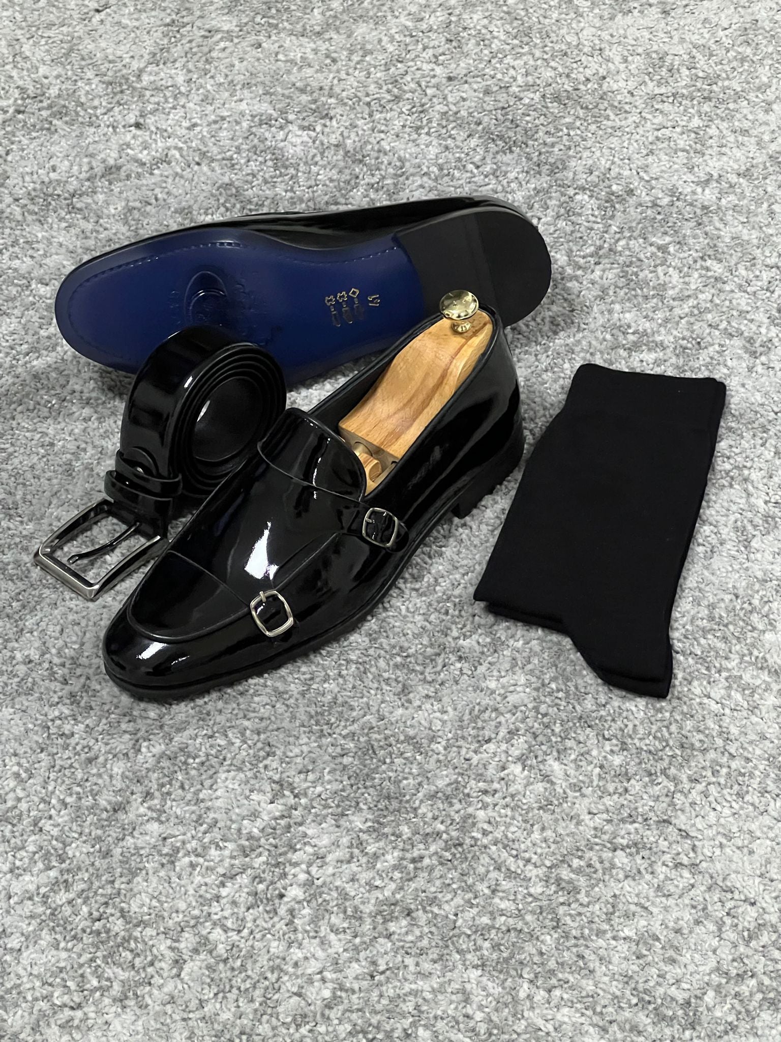 Louis Black Special Edition Neolite Buckle Loafer