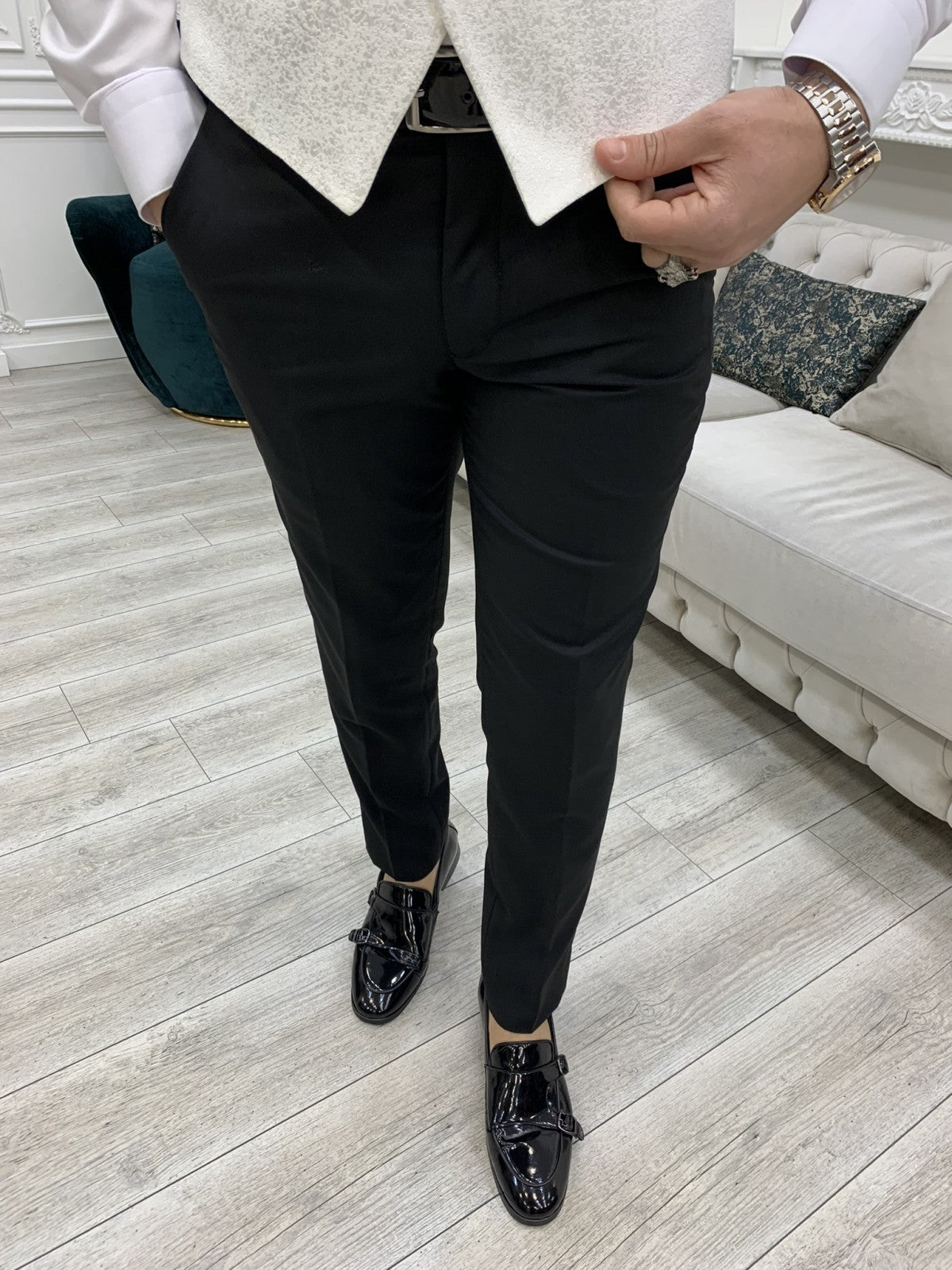 Bojoni Dayton Black Slim Fit Tuxedo 