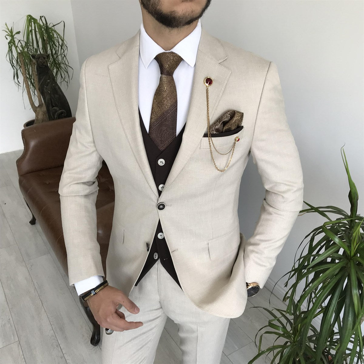 Bojoni Cagliari Beige Slim-Fit Suit 3-Piece
