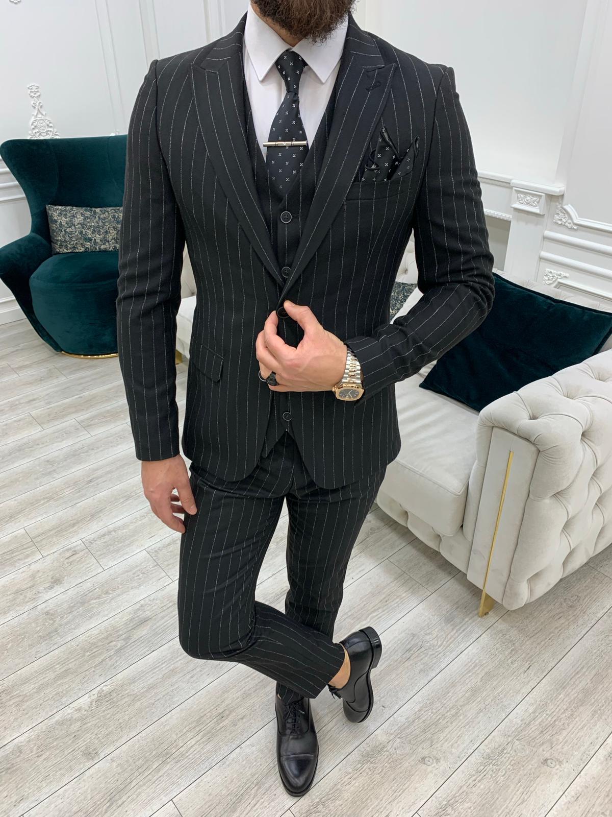 Bojoni Huntingron Striped Black Slim Fit Suit 