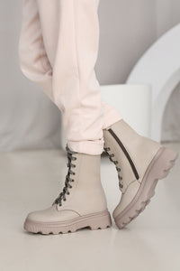 Clan Lace-up Beige Boots with Ribbed Sole 
