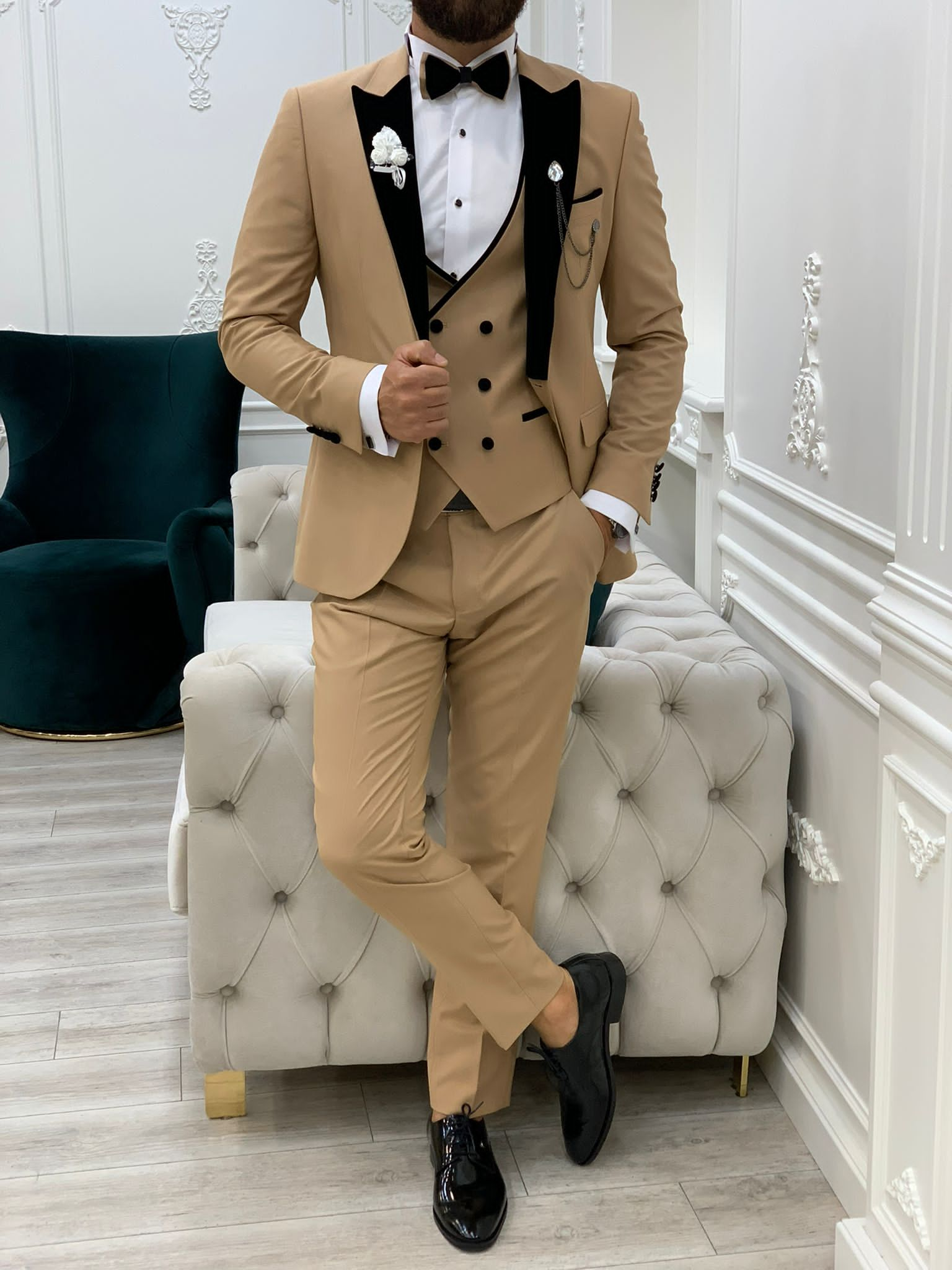 Fettachi Gold Slim Fit Velvet Peak Lapel Tuxedo-baagr.myshopify.com-1-BOJONI