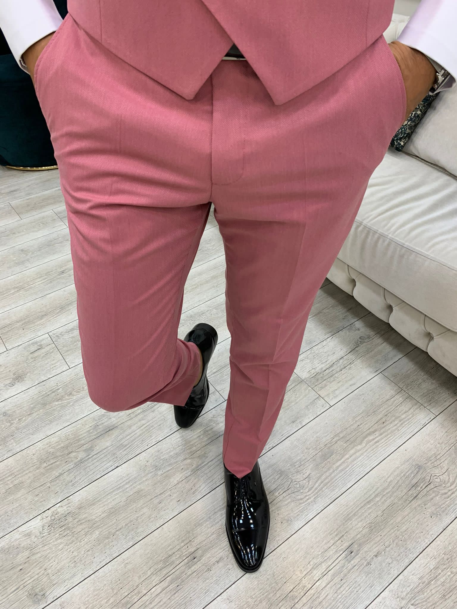 Fettachi Pink Slim Fit Velvet Peak Lapel Tuxedo-baagr.myshopify.com-1-BOJONI