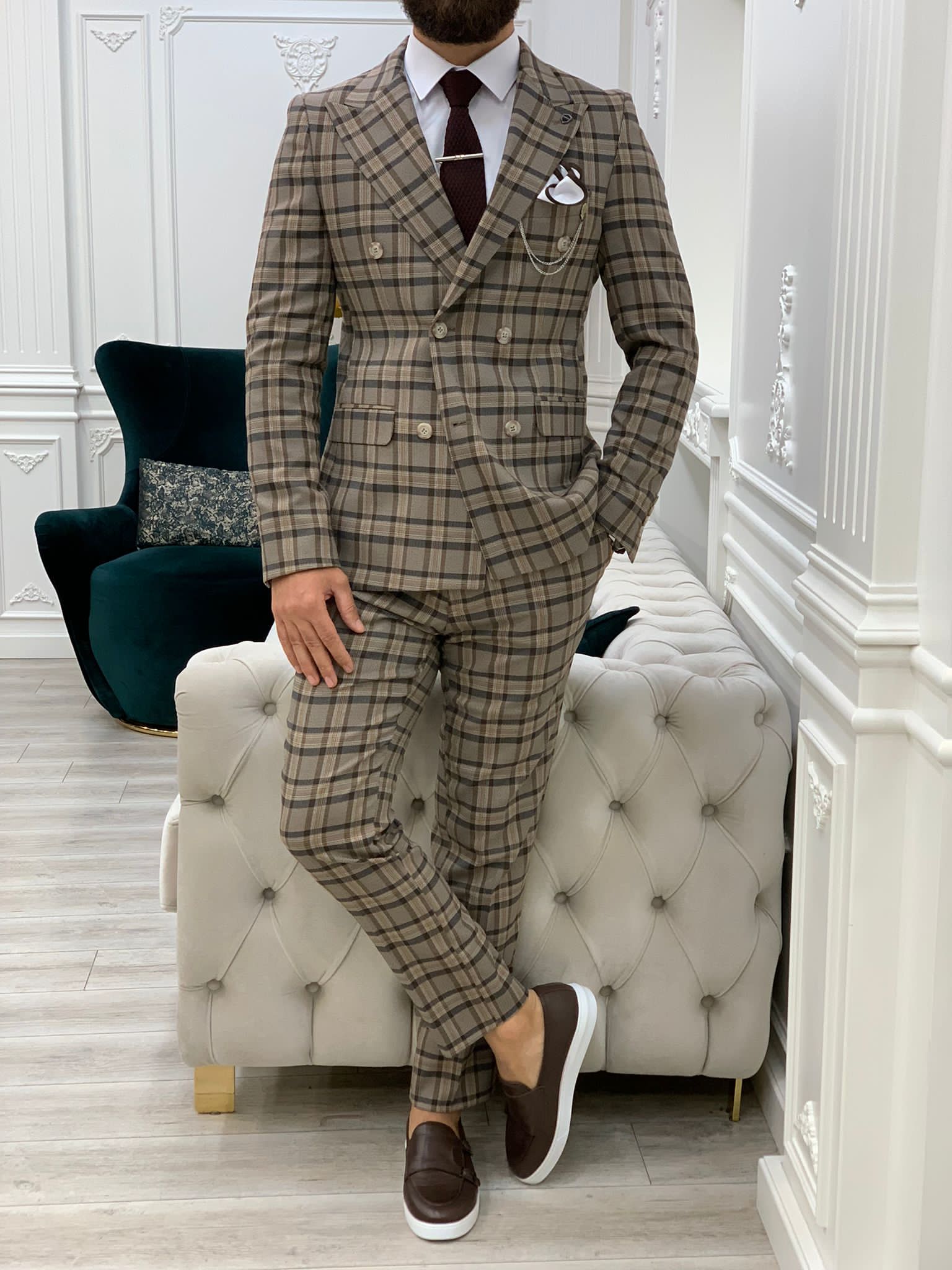 Vince Brown Slim Fit Double Breasted Plaid Suit-baagr.myshopify.com-1-BOJONI