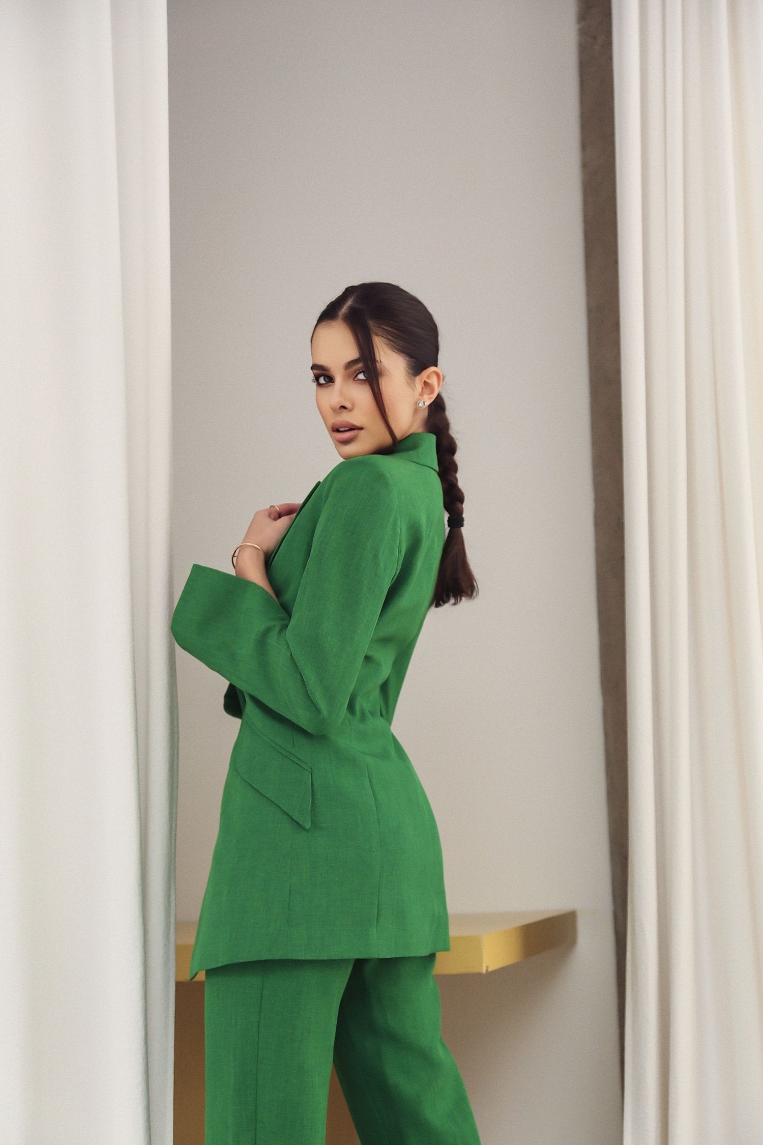 Flared Jacket with Slits on the Sleeves Green 