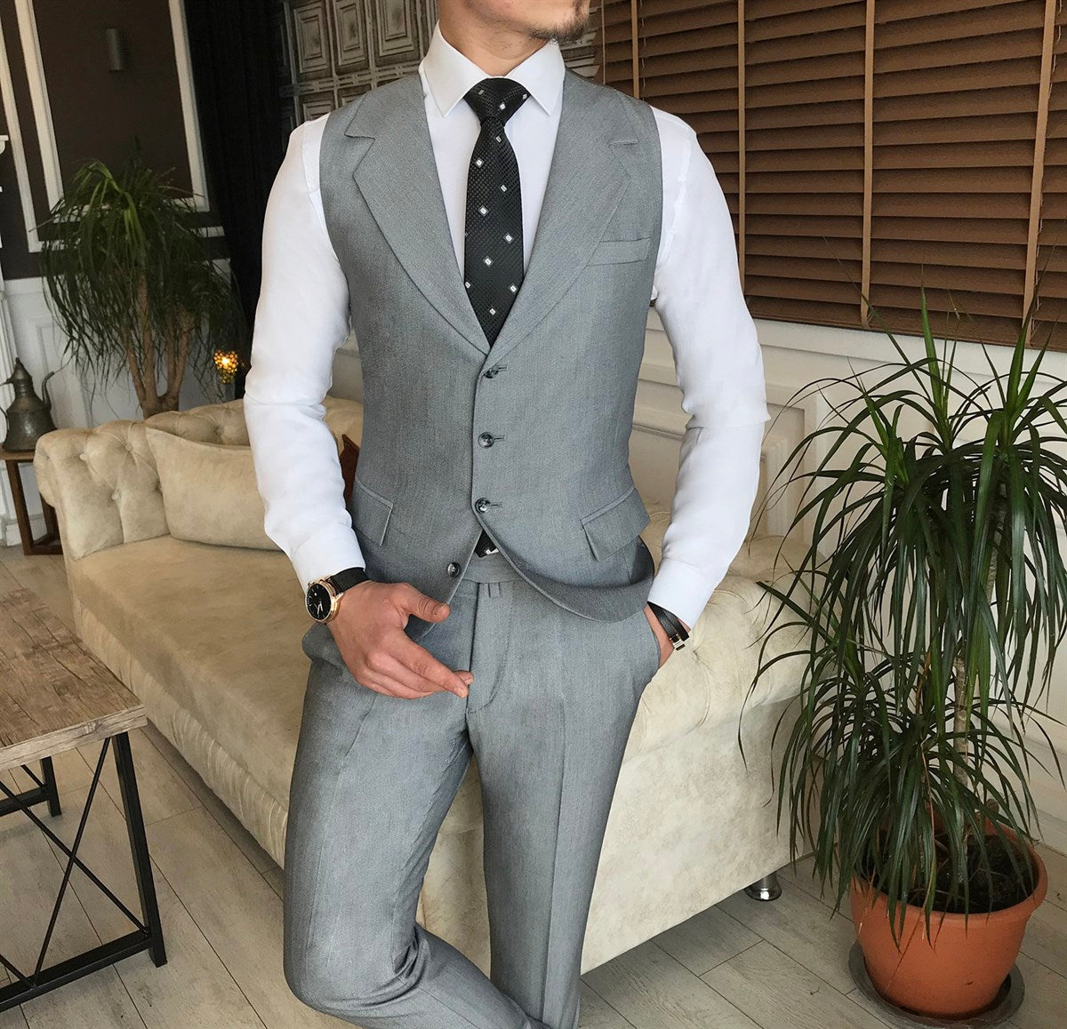 Bojoni Grey Slim-Fit Suit 3-Piece 